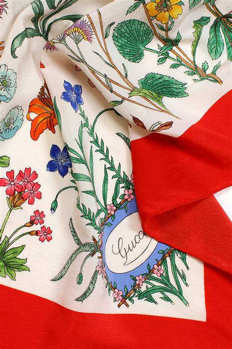 gucci accornero foulard|gucci's flora print.